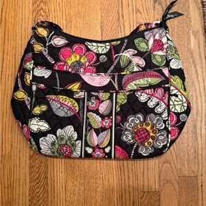 NWOT- Vera Bradley Large On the Go in Popular Retired Pattern - Moon Blooms